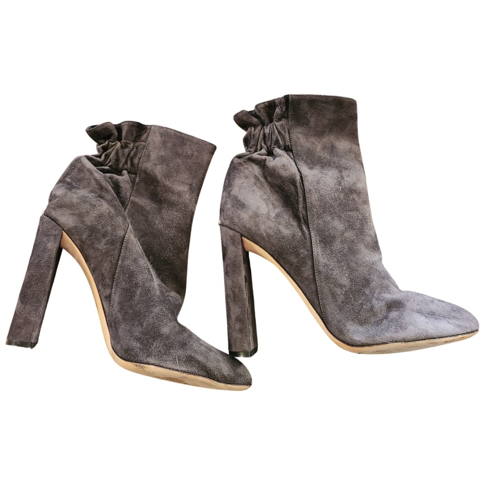 Christian Dior Suede Ruffle Ankle Boots‎ Womens Size 41 Made in Italy Gray Heels